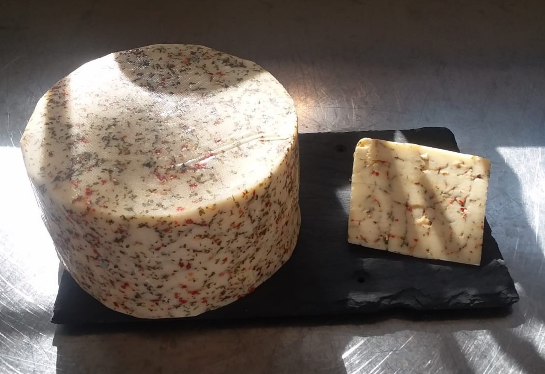 Tuscan Herbed Cheddar